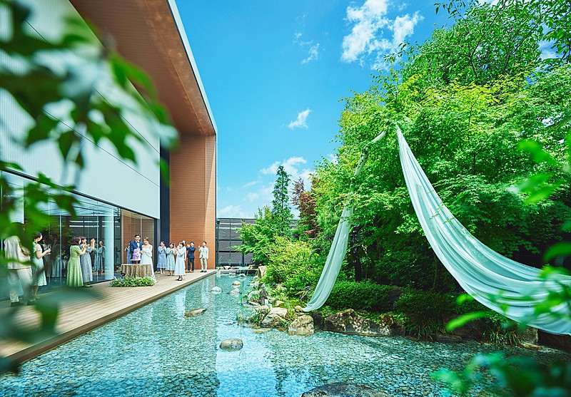 岡山モノリス（OKAYAMA MONOLITH）