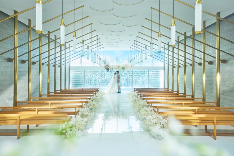 大分モノリス（OITA MONOLITH）