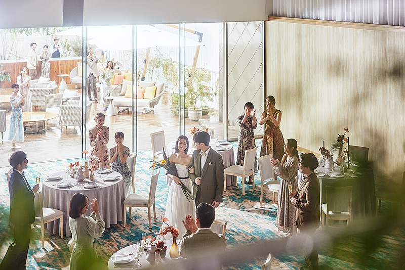 福岡 天神モノリス