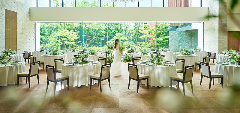 松山モノリス（MATSUYAMA MONOLITH）