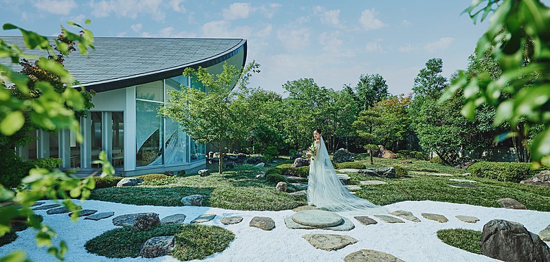 岐阜モノリス（GIFU MONOLITH）