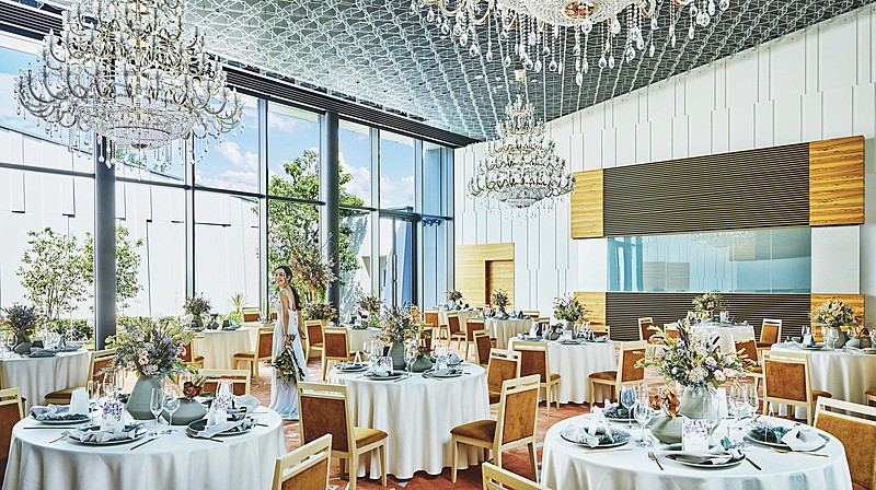 新潟モノリス（NIIGATA MONOLITH）