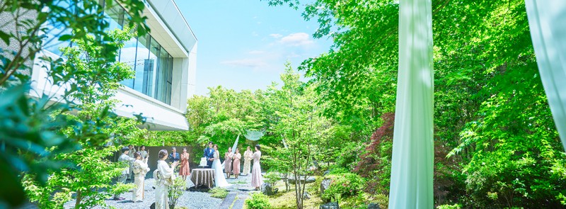 郡山モノリス（KORIYAMA MONOLITH）