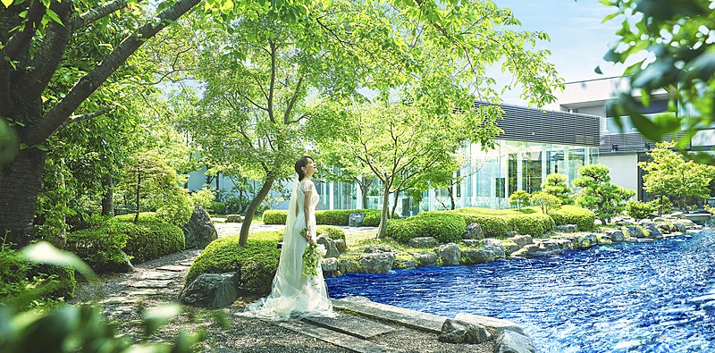 高崎モノリス（TAKASAKI MONOLITH）