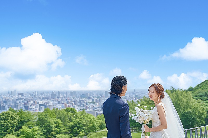 ローズガーデンクライスト教会