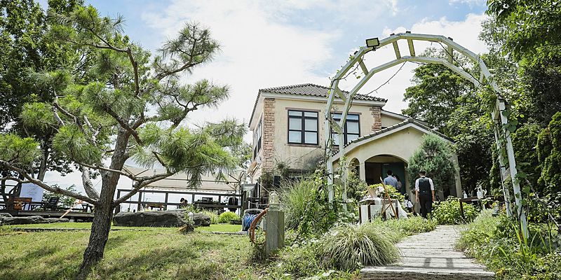 ガーデンウェディング風舎