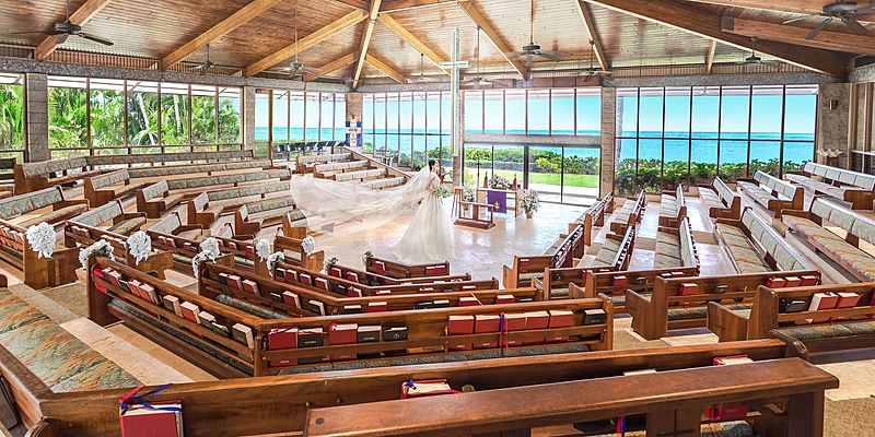 キャルバリー・バイ・ザ・シー教会（CALVARY BY THE SEA LUTHERAN CHURCH）