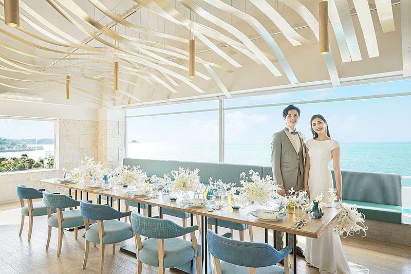 小さな結婚式 沖縄イル・ド・レ店（ブルーインフィニティー）