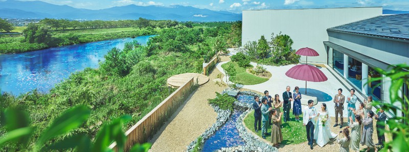 アマンダンアイル（AMANDAN AISLE）