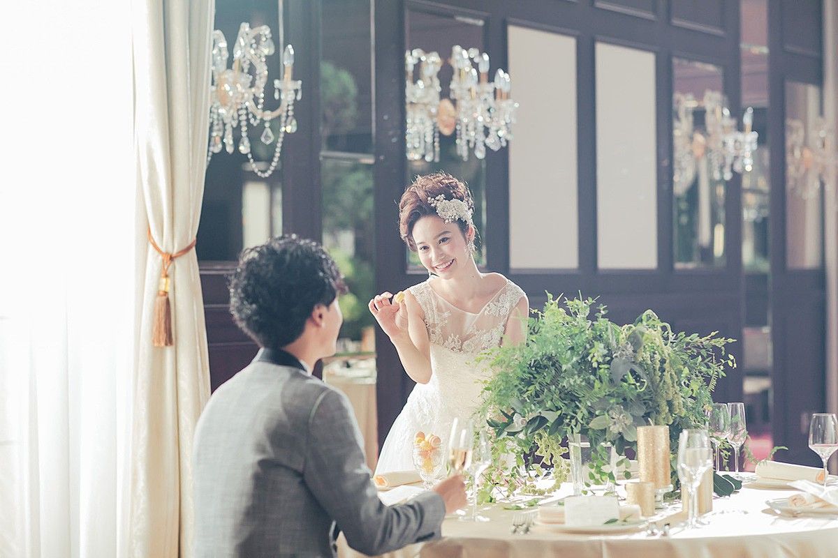 大阪セントバース教会 取材記事 妥協することなく理想の結婚式が叶えられる と評判の会場とは 結婚式場 ウェディングドレスや費用 など結婚式の情報がいっぱい トキハナmagazine
