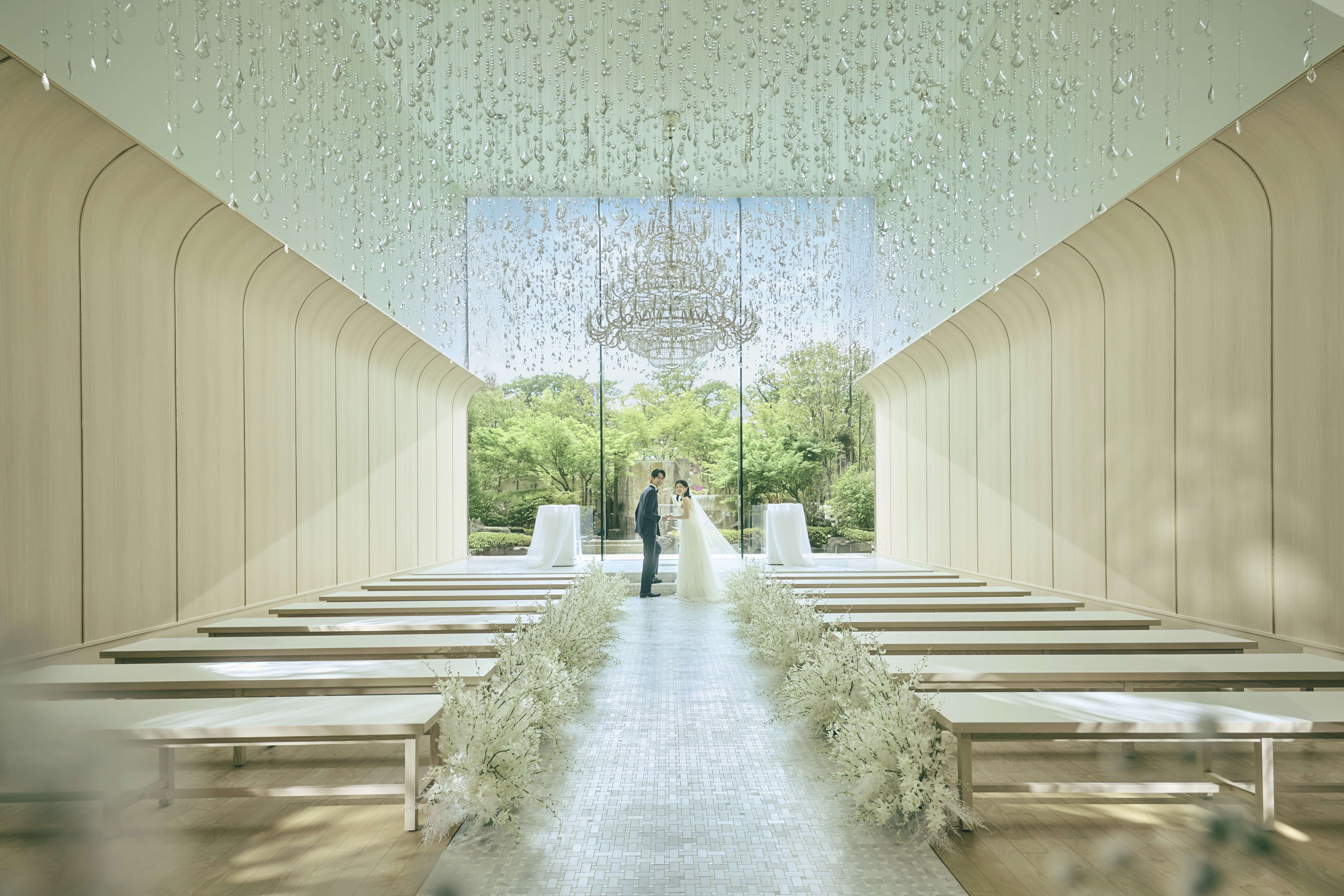 口コミよりリアル！な結婚式情報】開成山公園の目の前に佇む全天候型